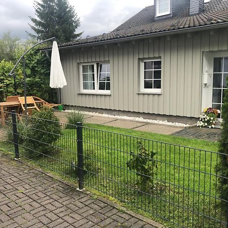Ferienwohnung Am Rothaarsteig Bad Berleburg Exteriör bild