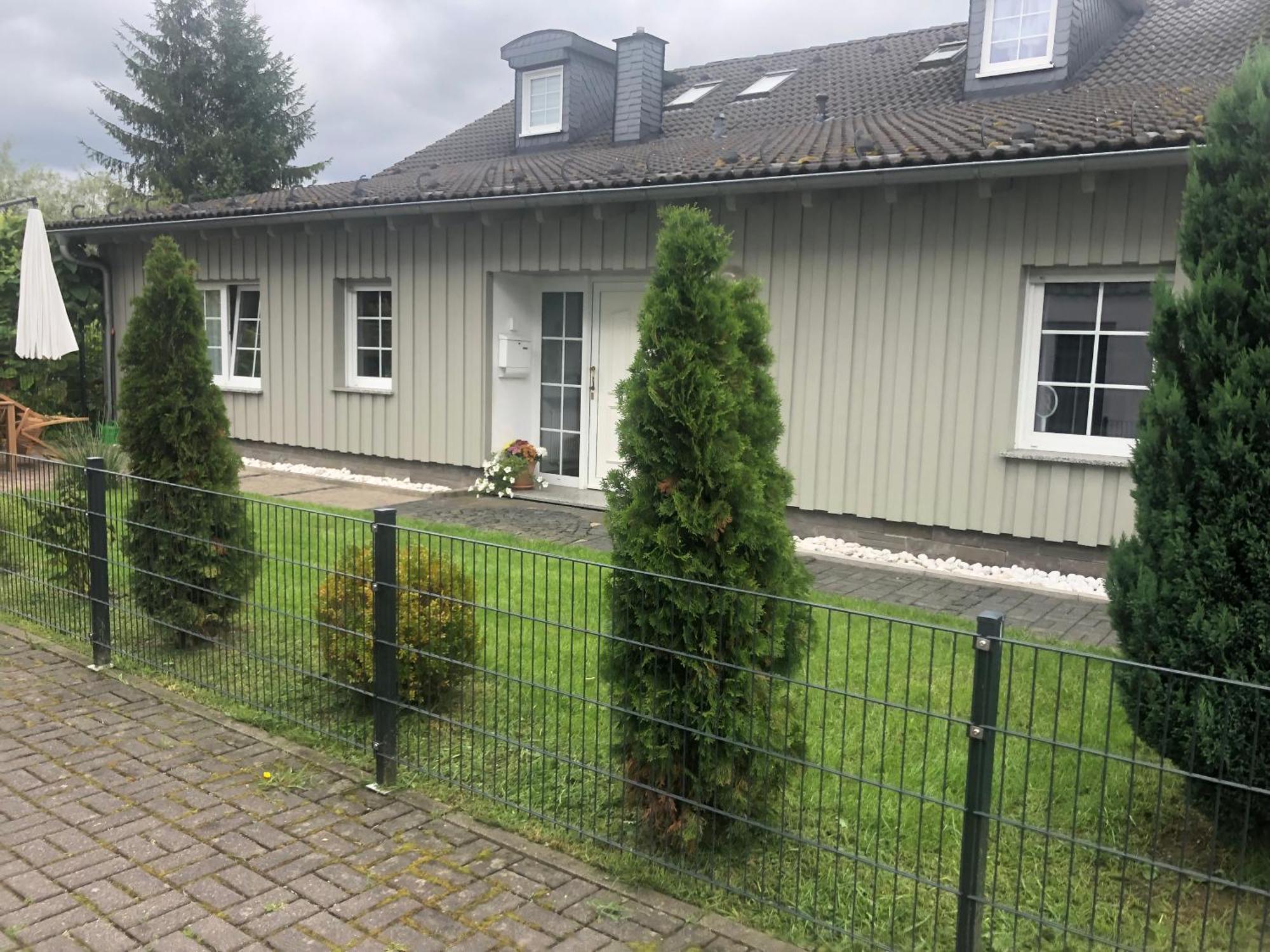 Ferienwohnung Am Rothaarsteig Bad Berleburg Exteriör bild