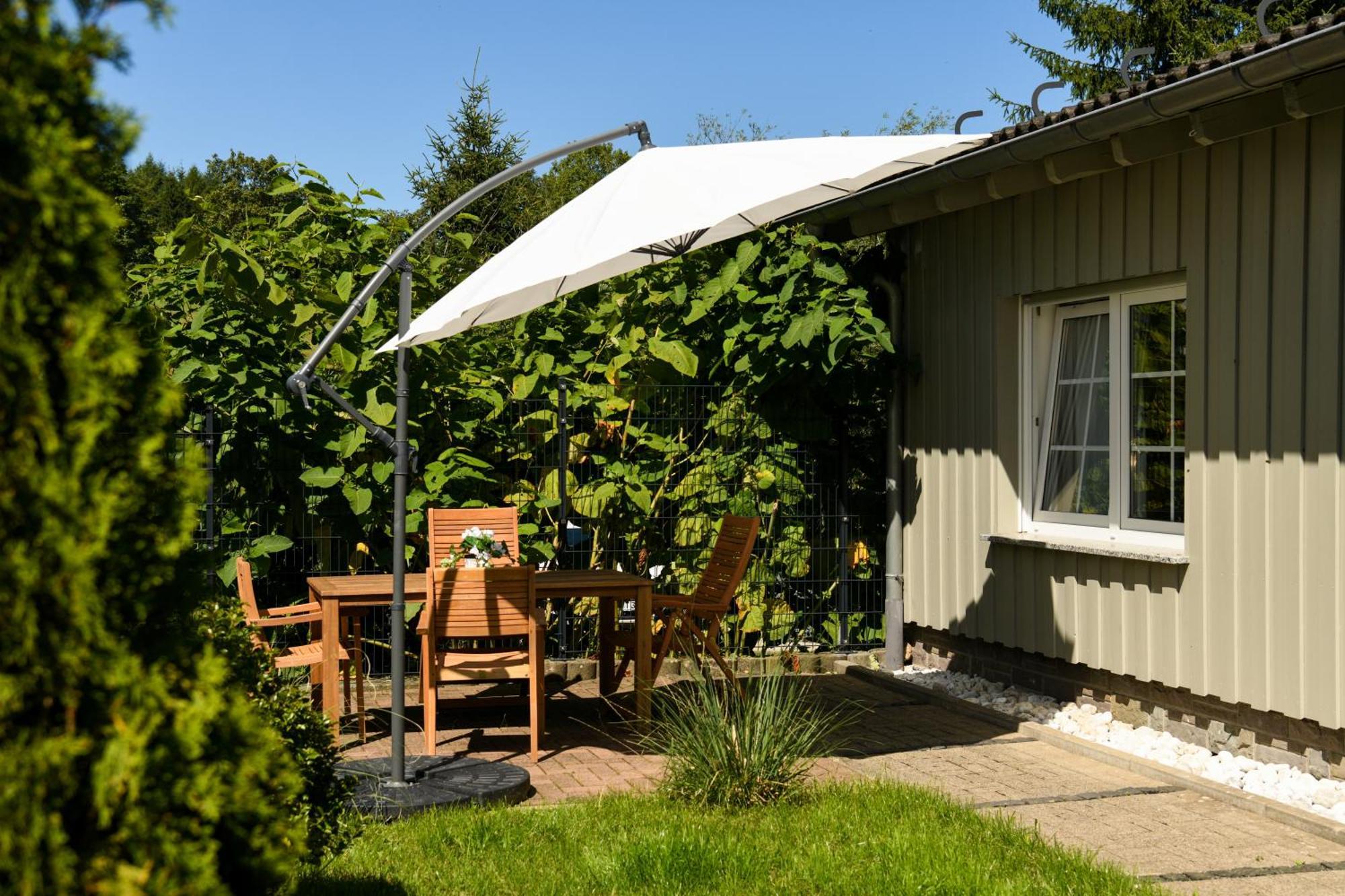 Ferienwohnung Am Rothaarsteig Bad Berleburg Exteriör bild